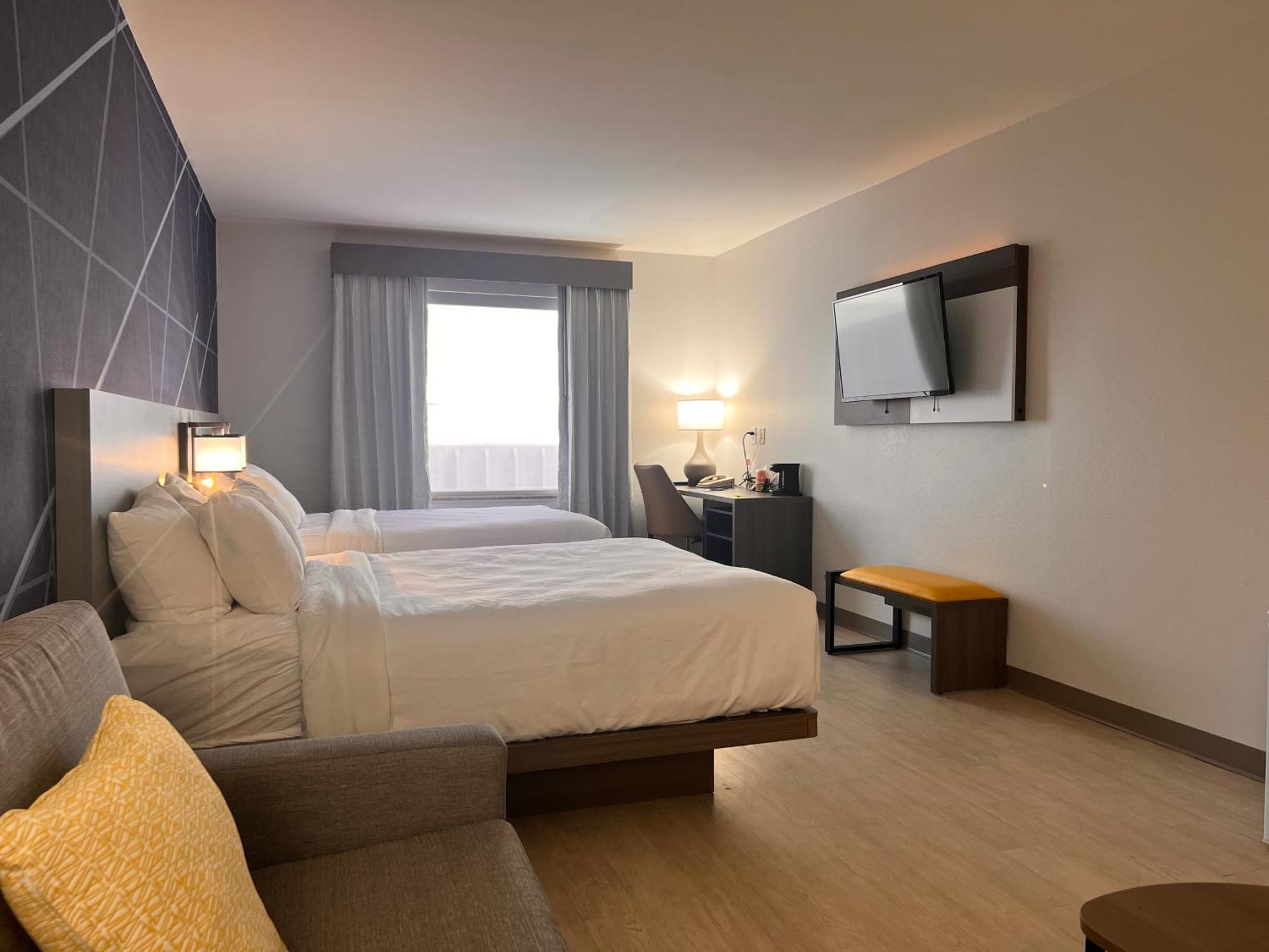 Comfort Suites Louisville Airport Exteriör bild