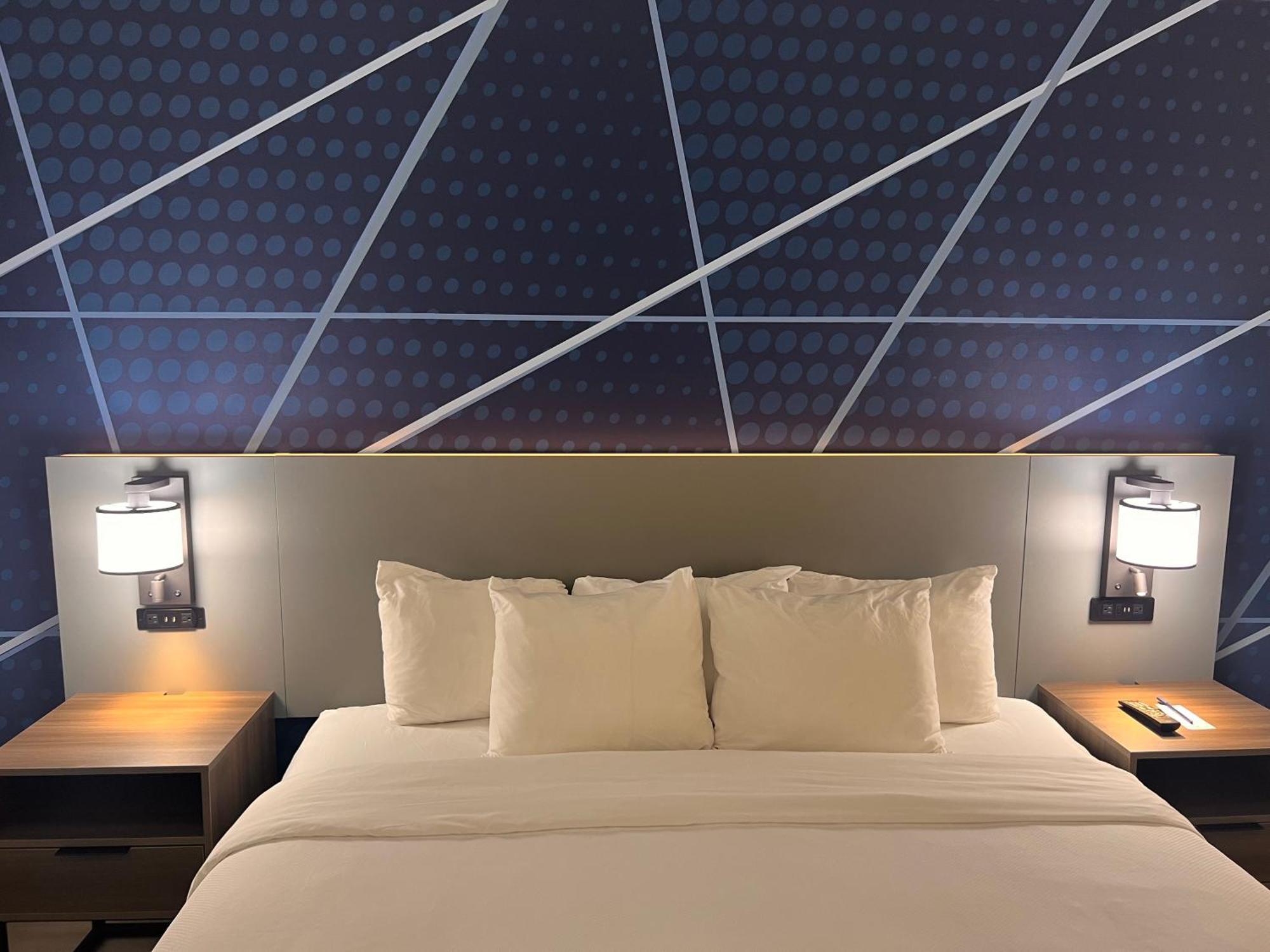 Comfort Suites Louisville Airport Exteriör bild