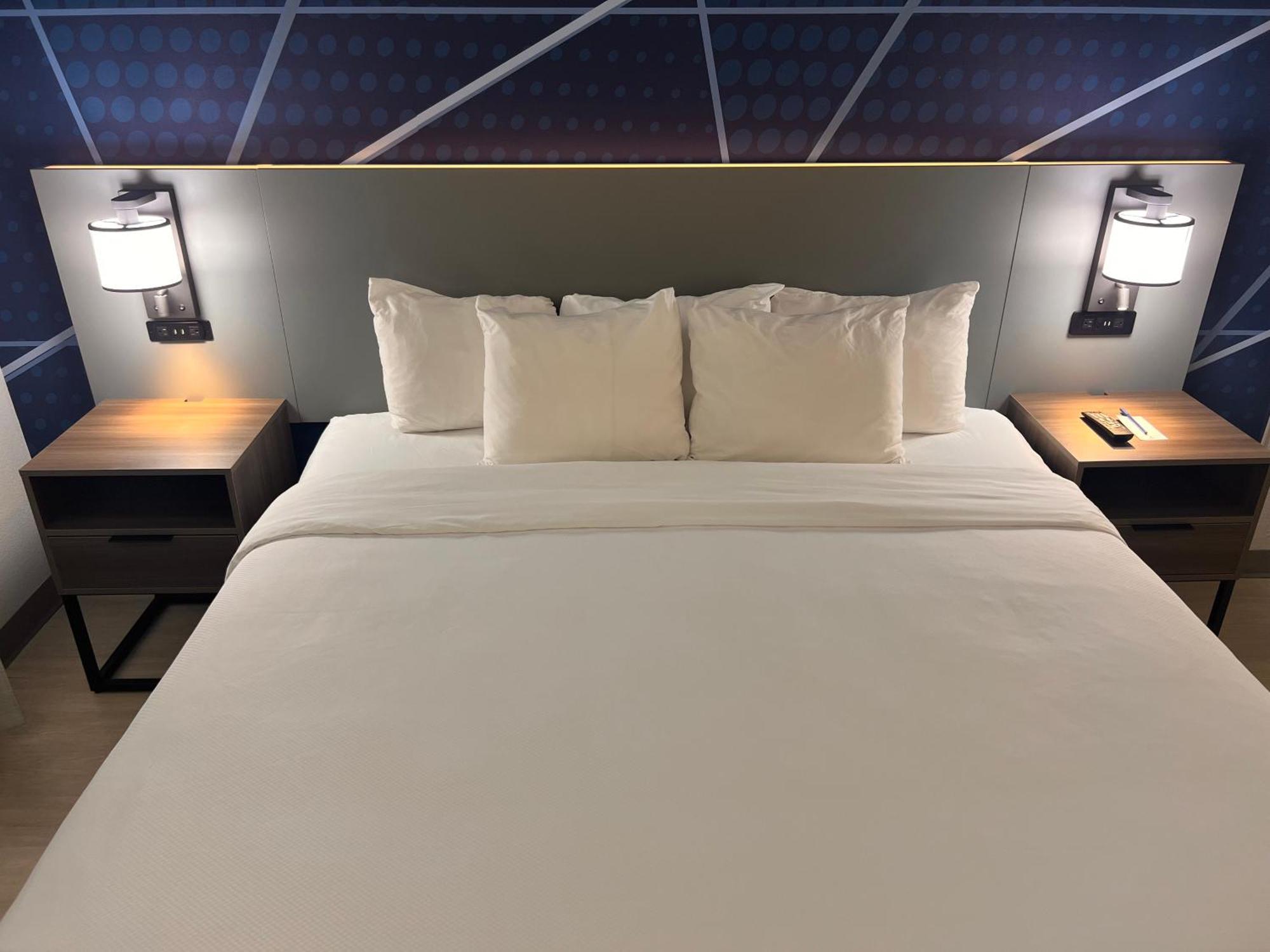 Comfort Suites Louisville Airport Exteriör bild