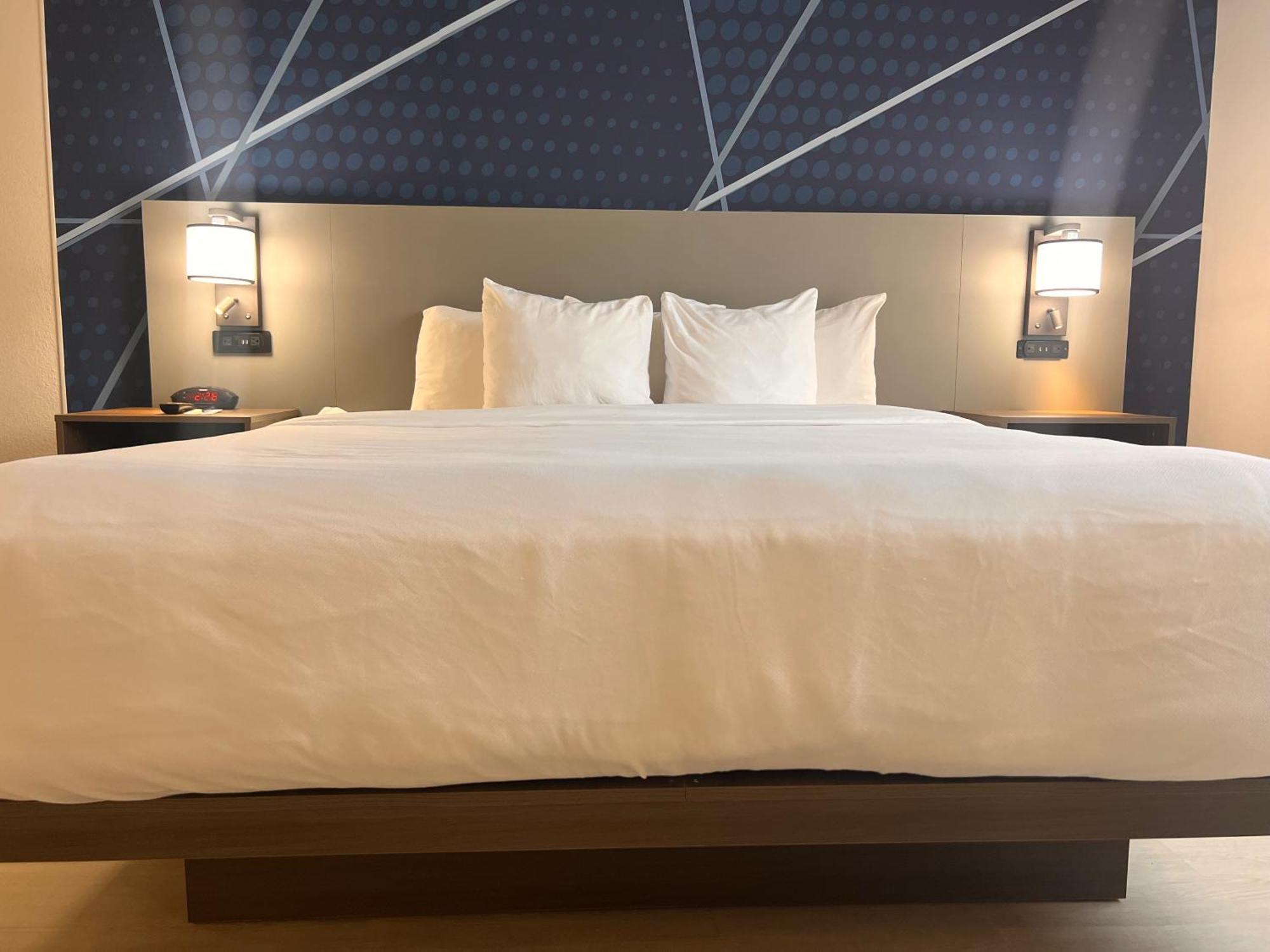 Comfort Suites Louisville Airport Exteriör bild