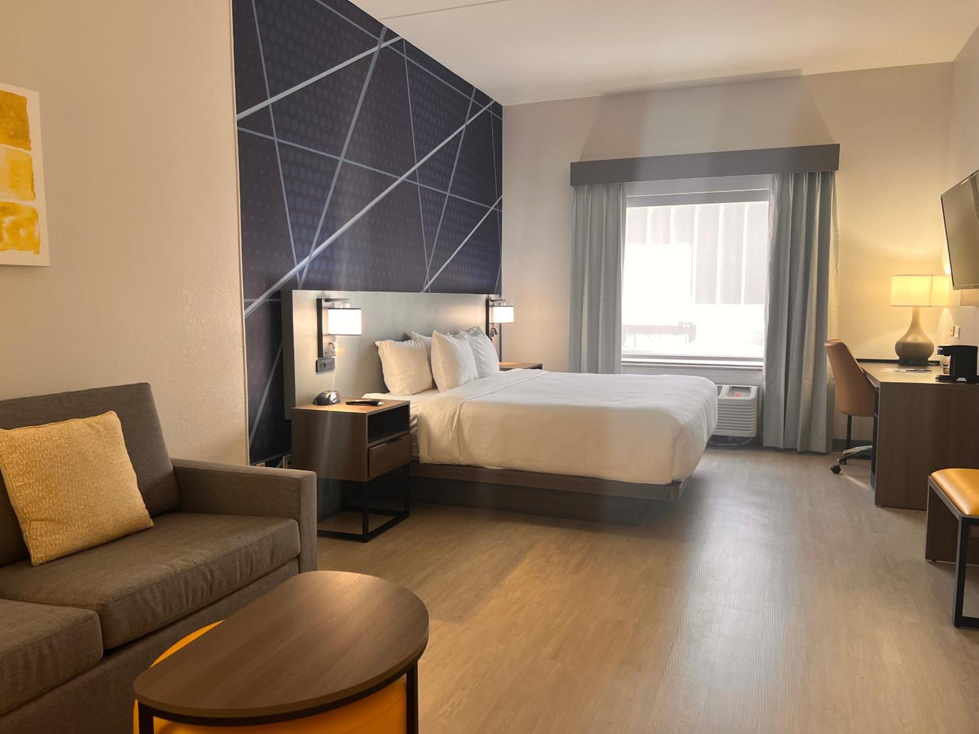 Comfort Suites Louisville Airport Exteriör bild