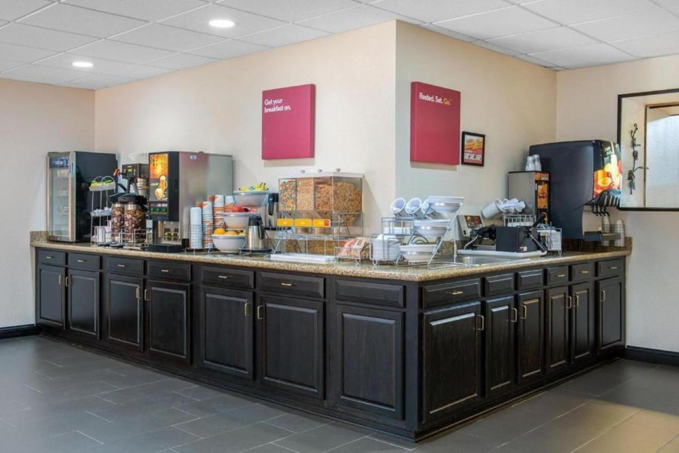 Comfort Suites Louisville Airport Exteriör bild