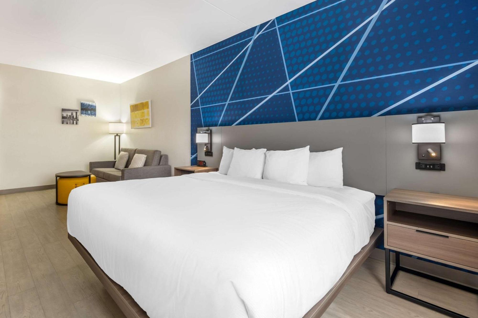 Comfort Suites Louisville Airport Exteriör bild