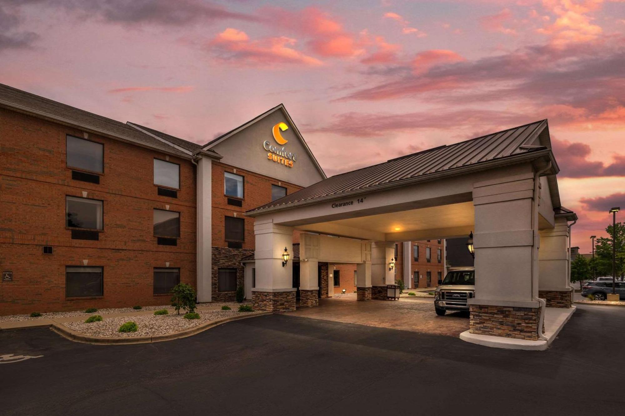 Comfort Suites Louisville Airport Exteriör bild
