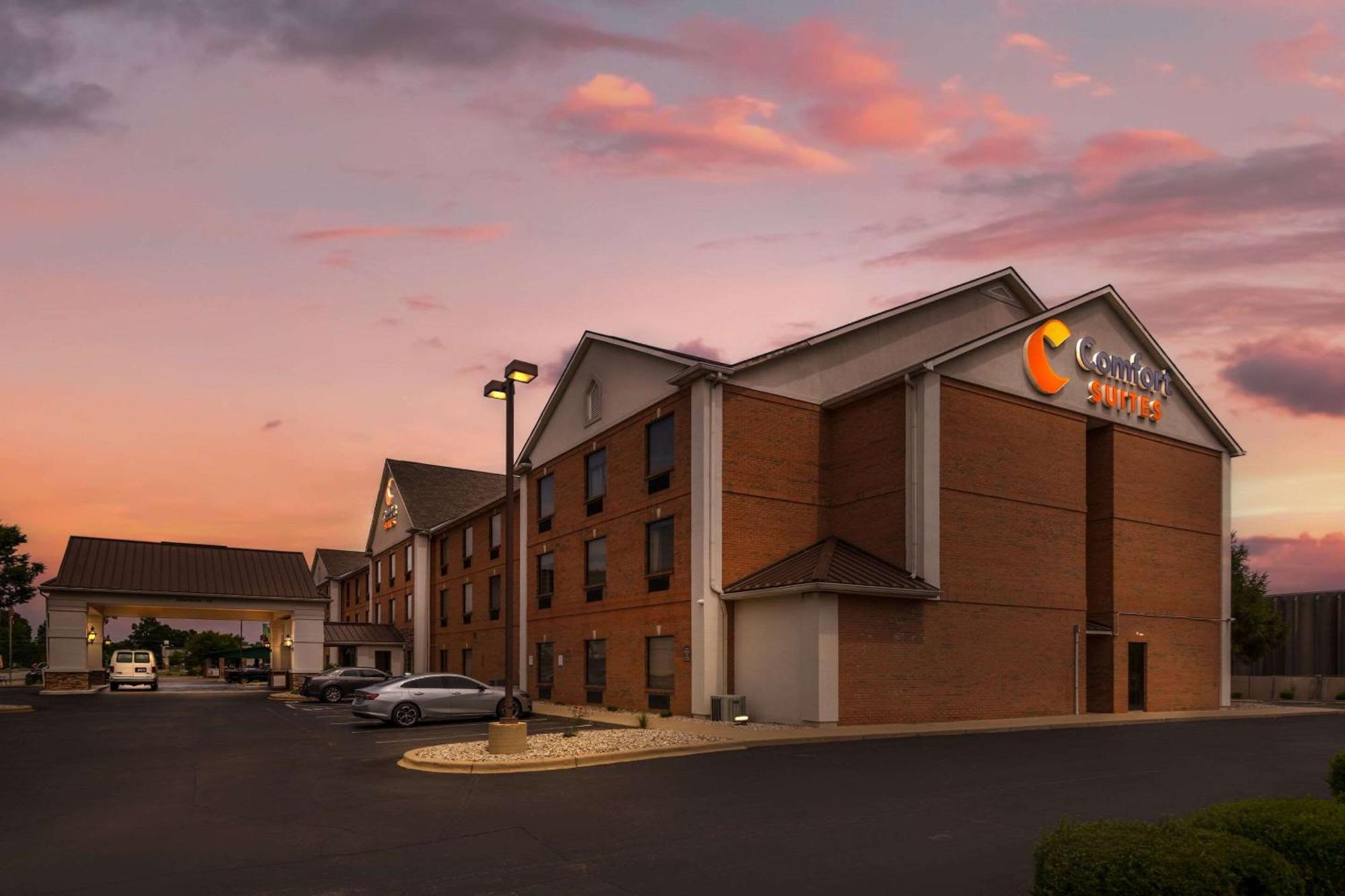 Comfort Suites Louisville Airport Exteriör bild